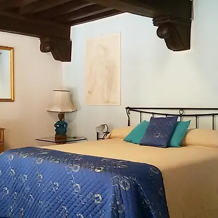 Casa Dei Castaldi בית הארחה
